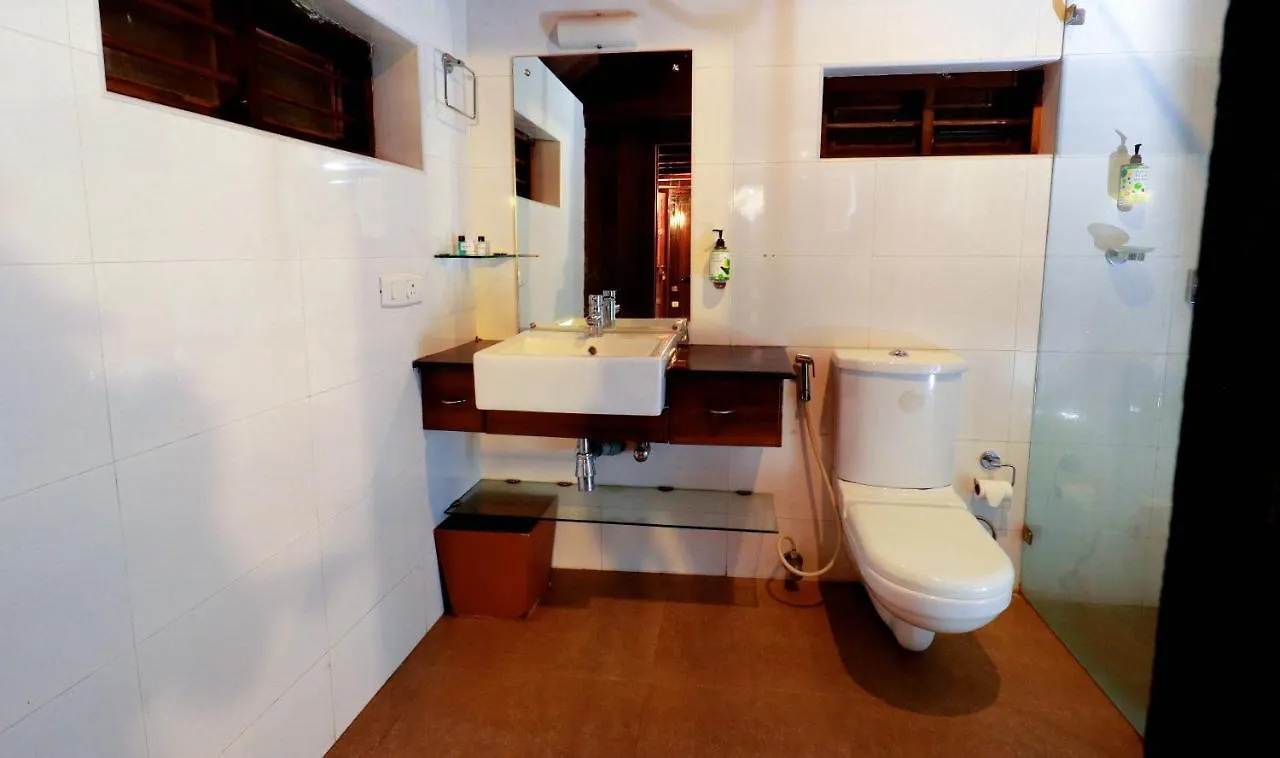 Triveny River Palace Hotel Alappuzha India